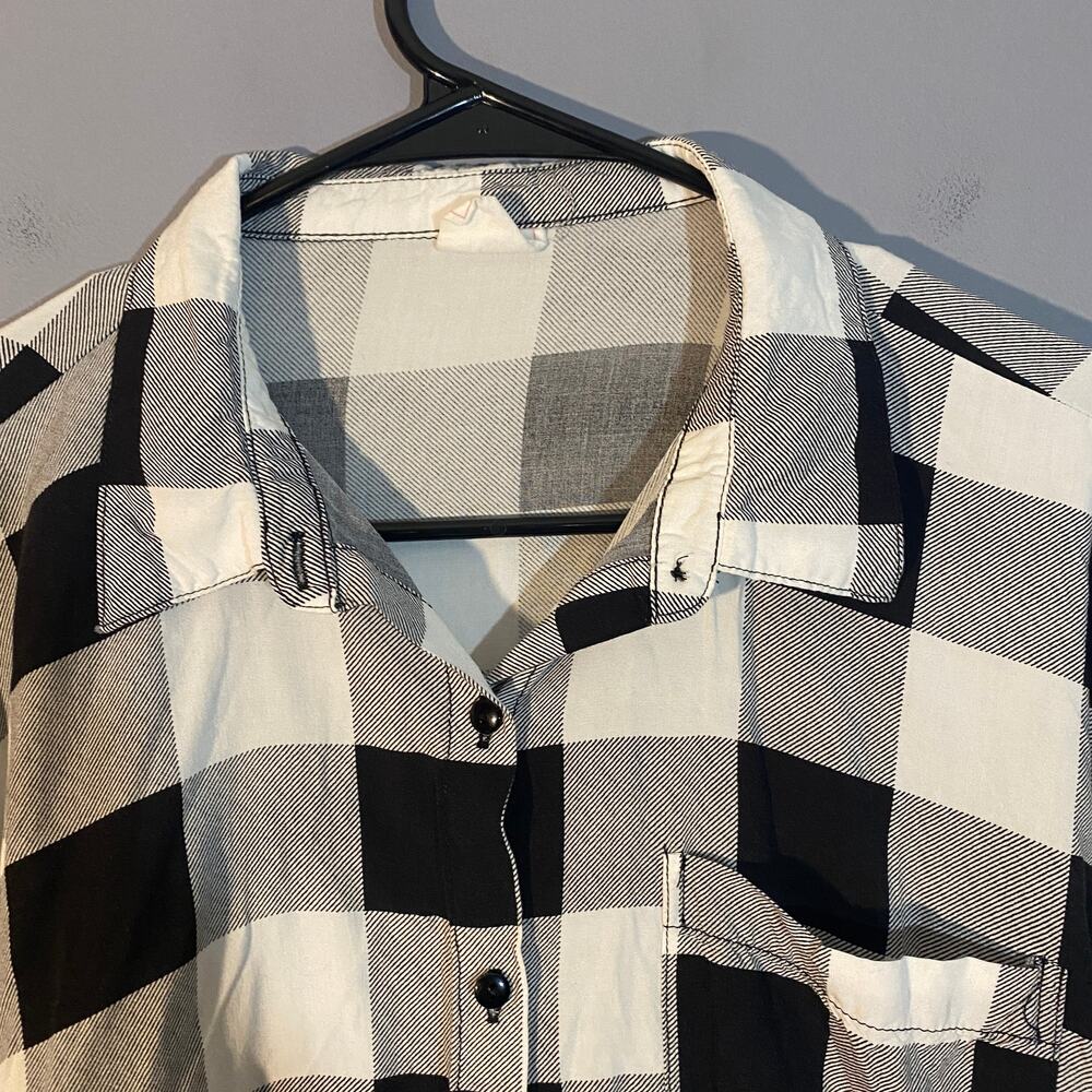 Passport Black White Check Plaid Long Sleeve Button Down Shirt Women Sz XL - Picture 8 of 12
